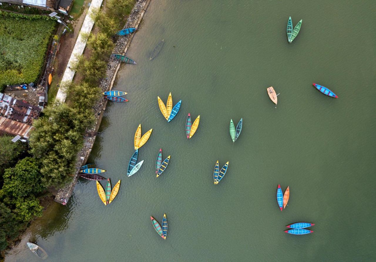 Pokhara Abroad Inn מראה חיצוני תמונה